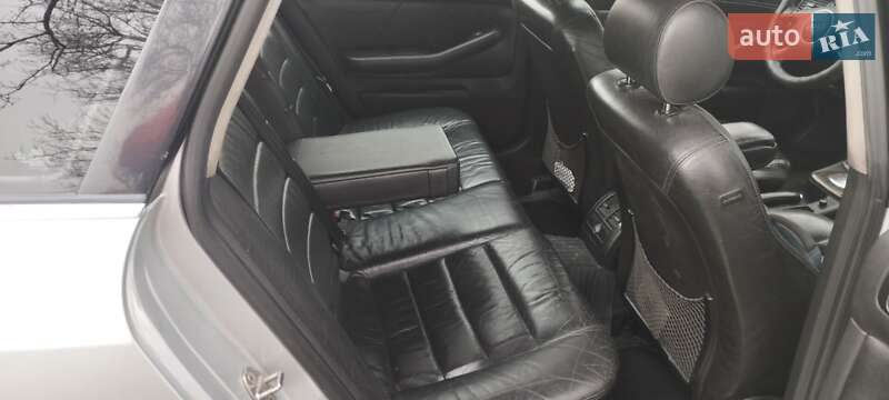Універсал Audi A6 2002 в Кропивницькому