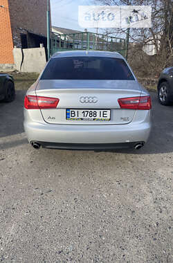 Седан Audi A6 2012 в Миргороде