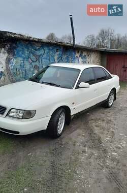 Седан Audi A6 1995 в Стебнику