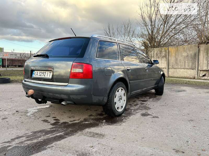 Універсал Audi A6 2001 в Києві