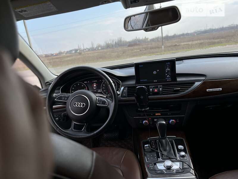 Седан Audi A6 2016 в Киеве