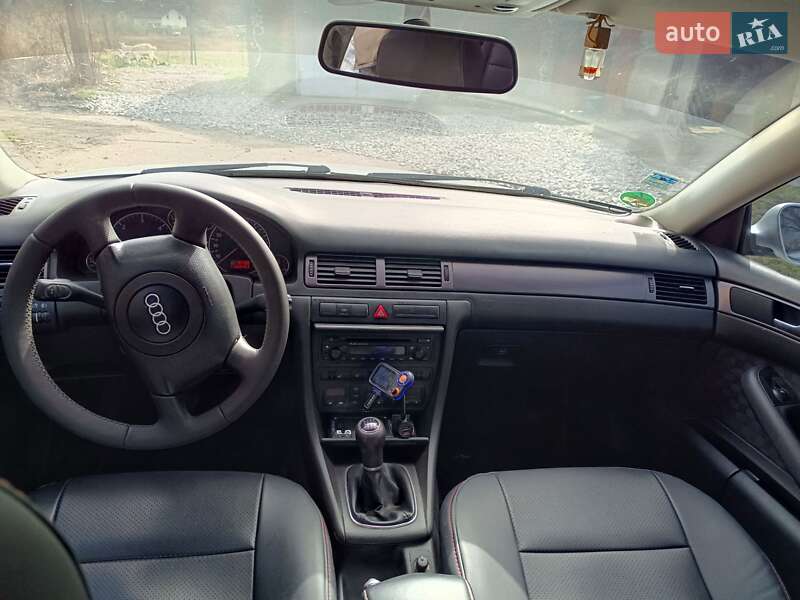 Универсал Audi A6 2004 в Гайвороне