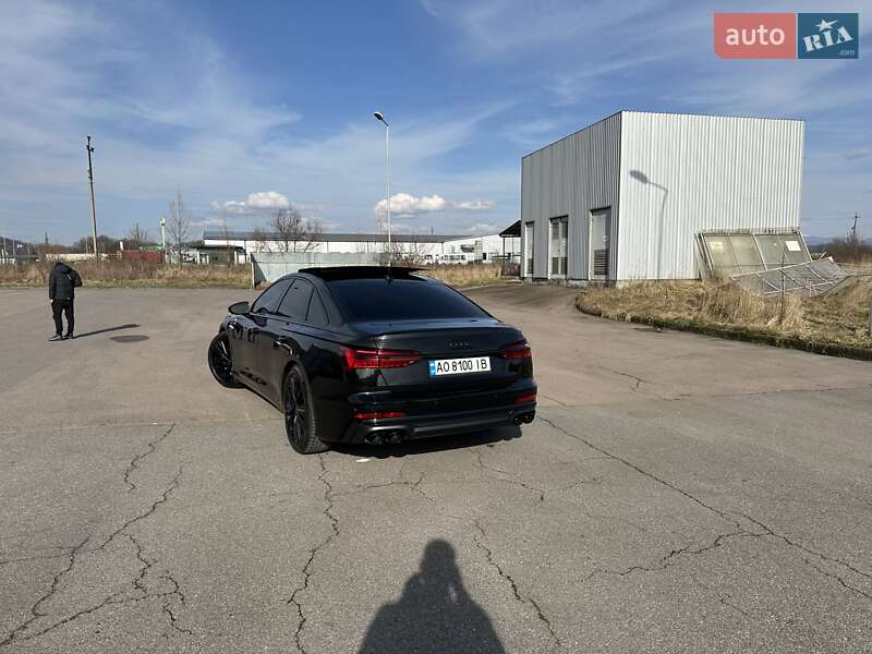 Седан Audi A6 2020 в Хусте