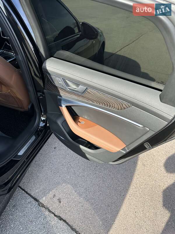 Седан Audi A6 2020 в Хусте