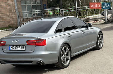 Седан Audi A6 2013 в 