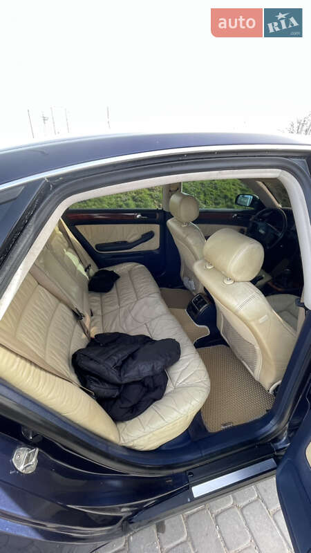 Седан Audi A6 1999 в Городке
