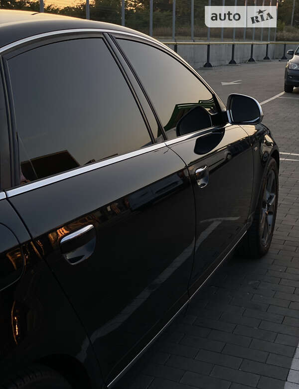 Седан Audi A6 2010 в Первомайске