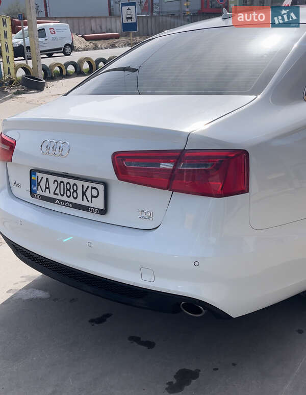 Седан Audi A6 2013 в Киеве