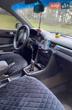Седан Audi A6 1997 в Липовой Долине