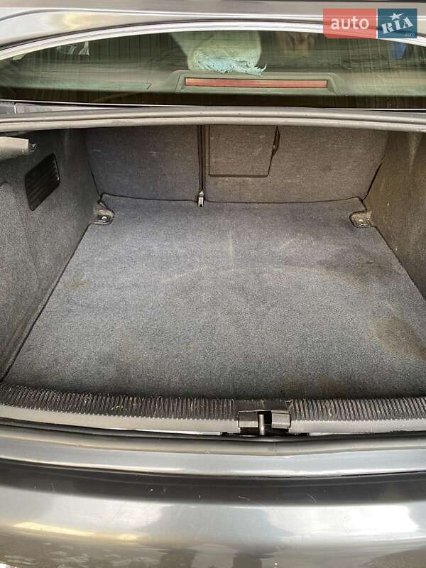 Универсал Audi A6 2003 в Ровно