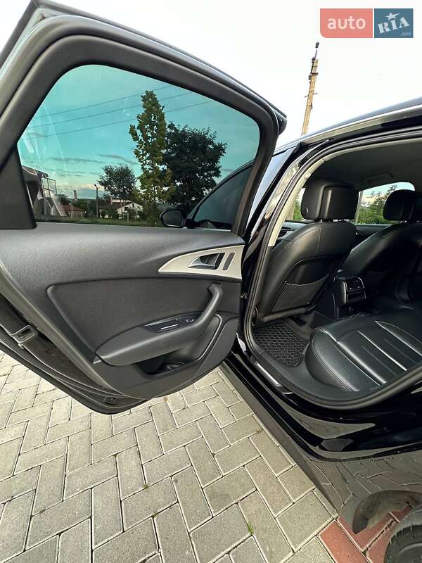 Седан Audi A6 2016 в Золочеві