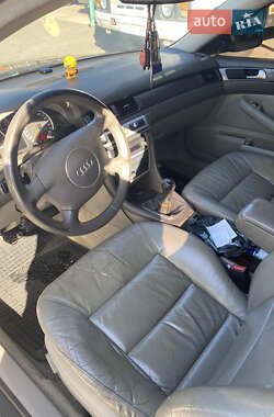 Седан Audi A6 2004 в Нежине