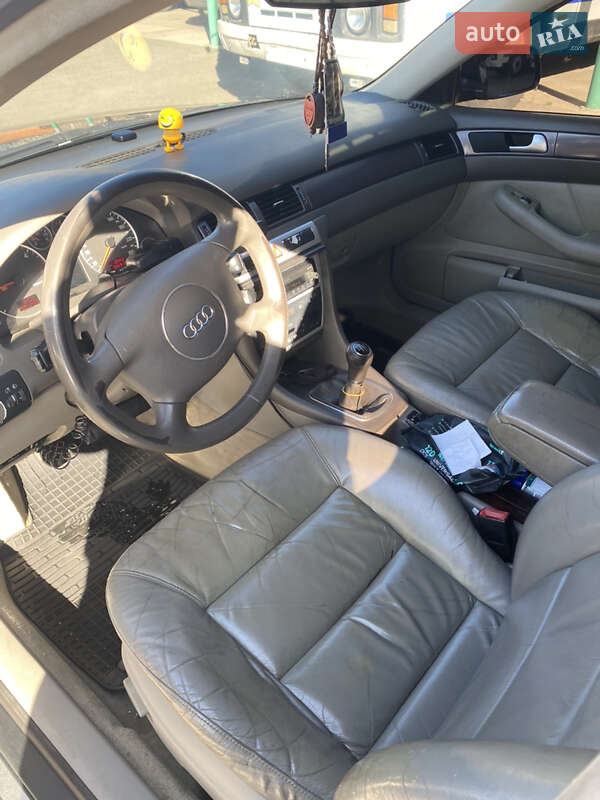 Седан Audi A6 2004 в Нежине