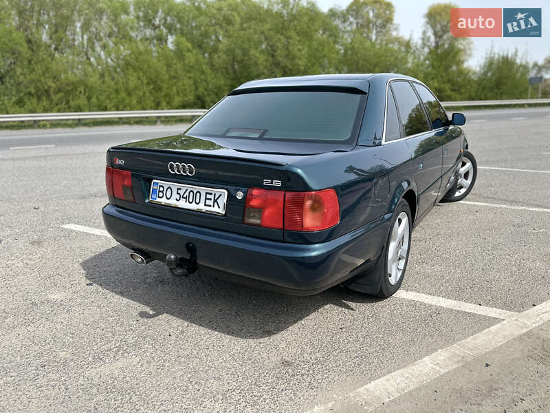 Седан Audi A6 1996 в Подволочиске