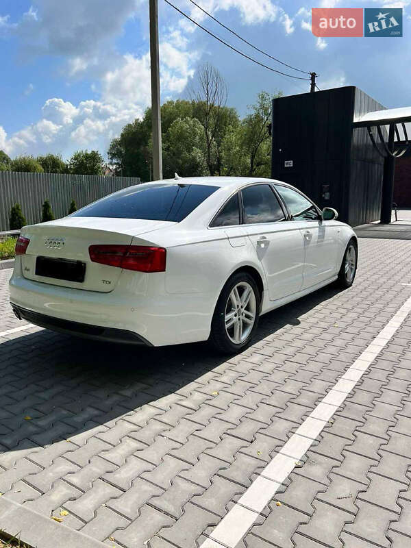 Седан Audi A6 2012 в Хмельницком