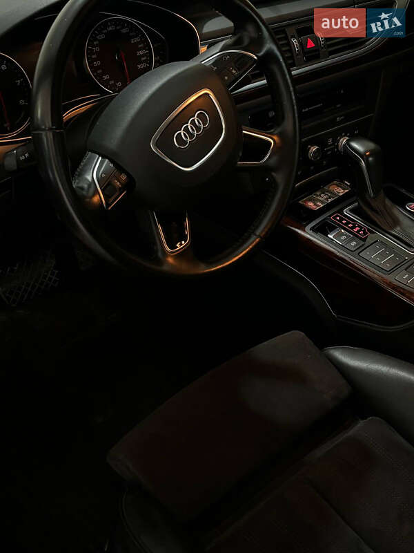 Седан Audi A6 2015 в Полтаві