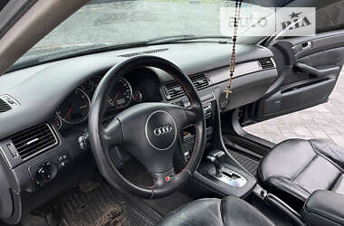 Седан Audi A6 2002 в Червонограде