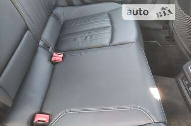 Седан Audi A6 2020 в 