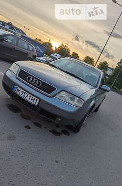 Универсал Audi A6 2001 в Ровно