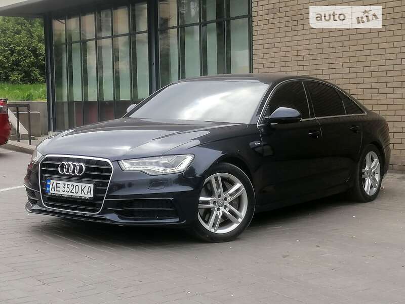 Седан Audi A6 2011 в 