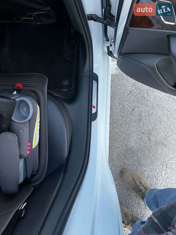 Седан Audi A6 2014 в Черкассах