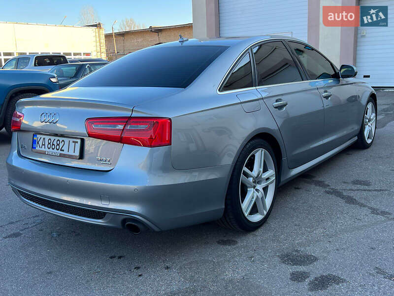 Седан Audi A6 2015 в Киеве