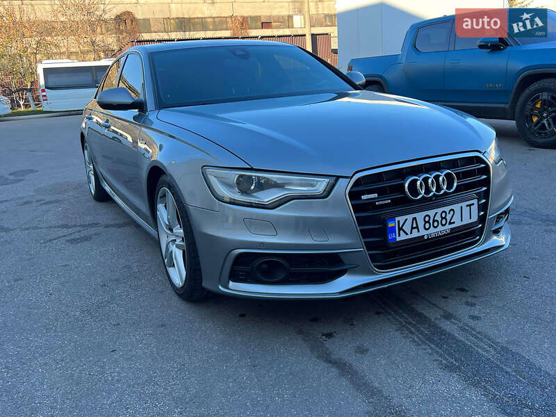 Седан Audi A6 2015 в Киеве