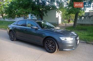 Седан Audi A6 2013 в 