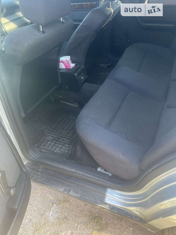 Седан Audi A6 1997 в Овруче