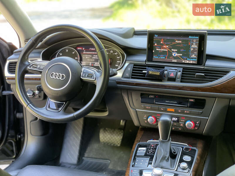 Седан Audi A6 2015 в Киеве
