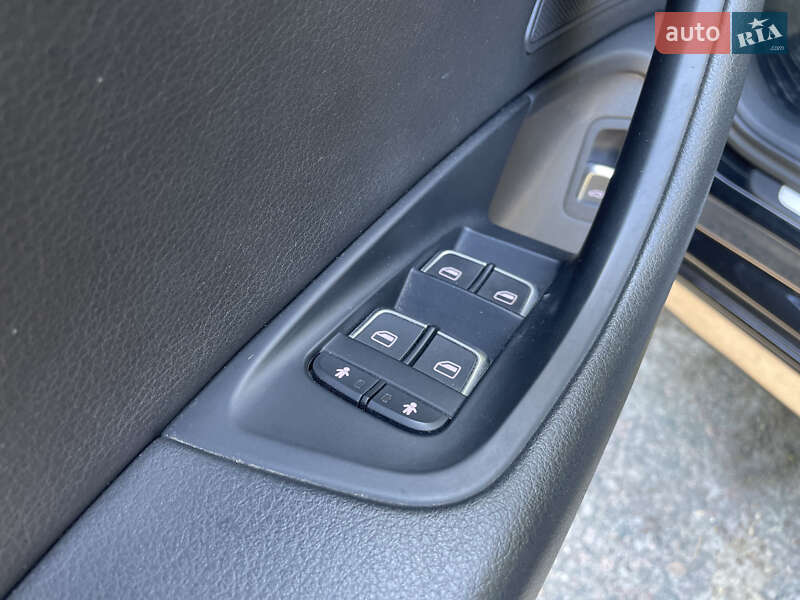 Седан Audi A6 2015 в Киеве
