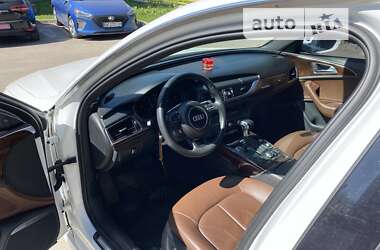 Седан Audi A6 2014 в Рівному