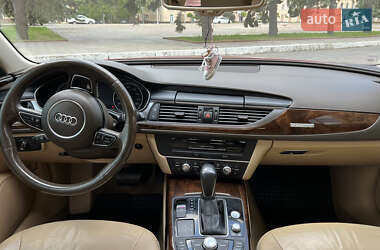 Седан Audi A6 2012 в Черноморске