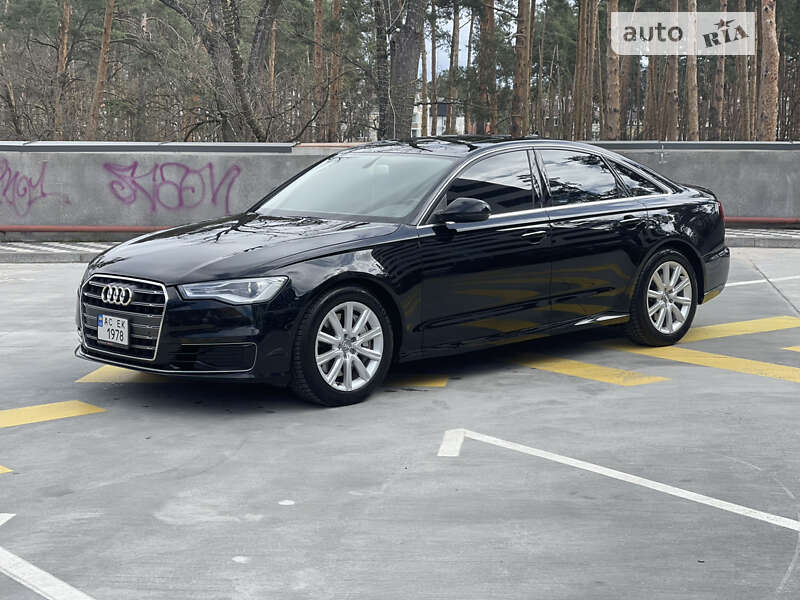 Седан Audi A6 2015 в Нововолынске