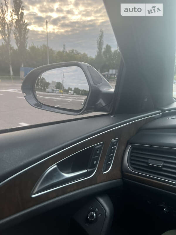 Седан Audi A6 2011 в Киеве