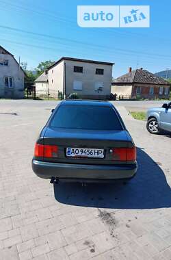 Седан Audi A6 1995 в Ужгороде