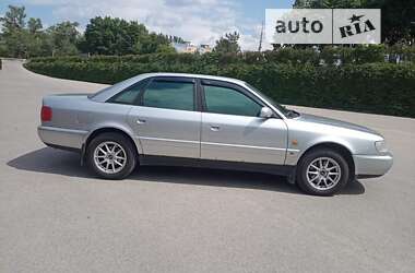 Седан Audi A6 1996 в Дніпрі