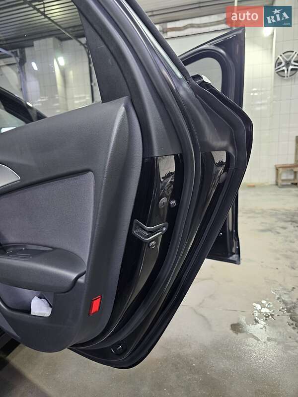 Седан Audi A6 2012 в Сумах