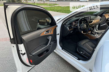 Седан Audi A6 2015 в 
