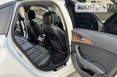 Седан Audi A6 2015 в 