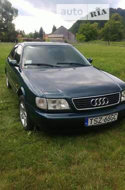 Седан Audi A6 1997 в Вижнице