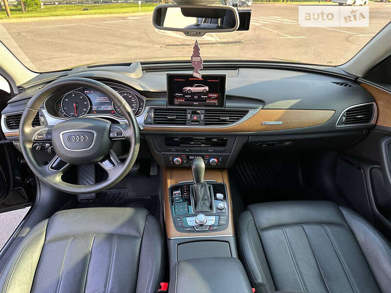Седан Audi A6 2015 в Киеве