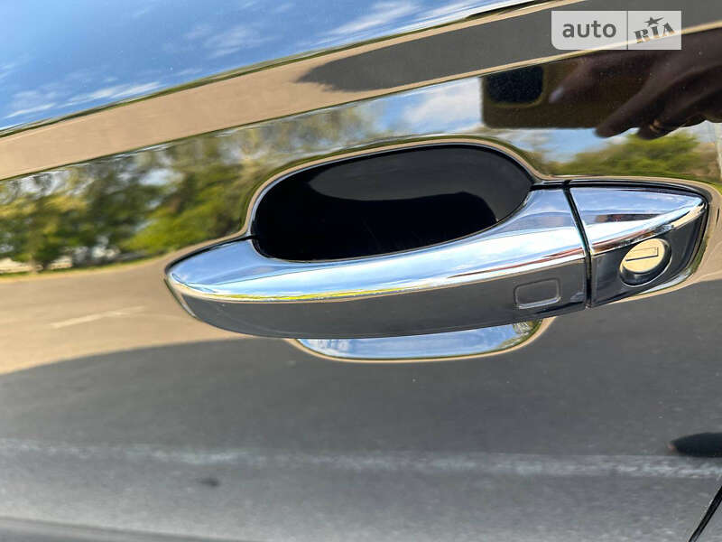 Седан Audi A6 2015 в Киеве