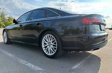 Седан Audi A6 2015 в Киеве