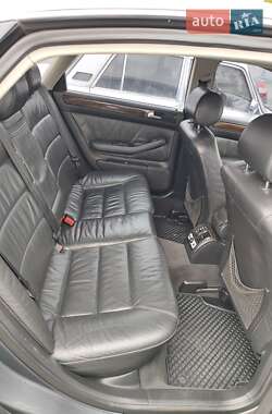 Седан Audi A6 2003 в Хмельницком