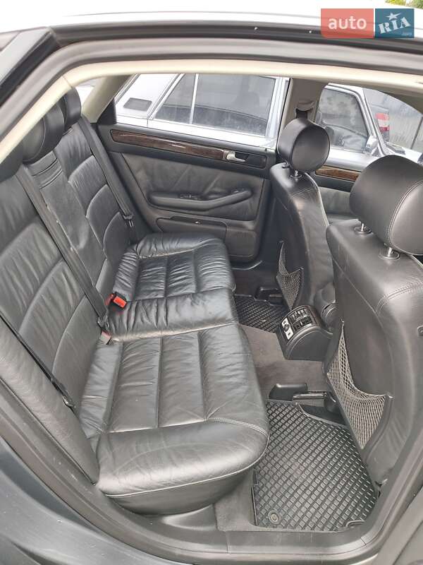Седан Audi A6 2003 в Хмельницком