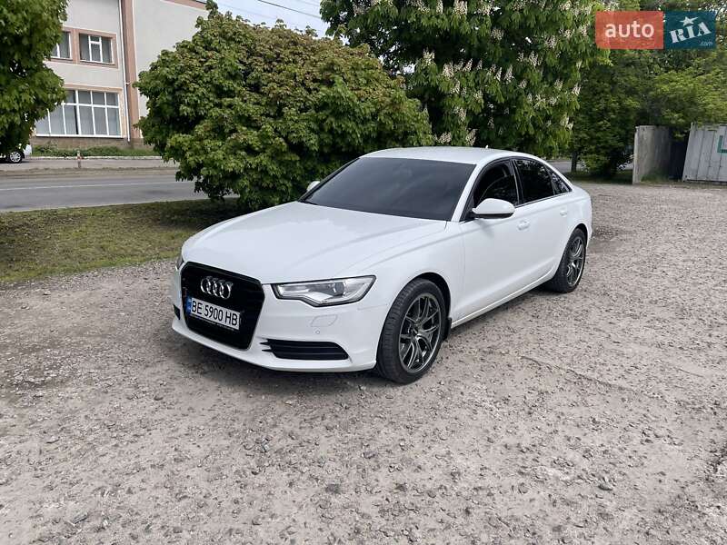 Седан Audi A6 2011 в Первомайске
