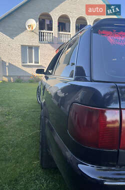Універсал Audi A6 1996 в 