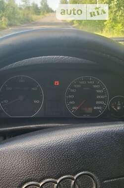 Седан Audi A6 1996 в Владимирце