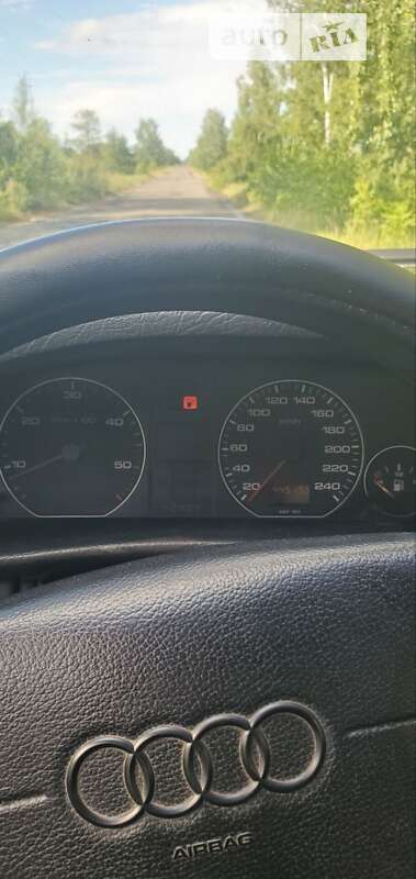 Седан Audi A6 1996 в Владимирце